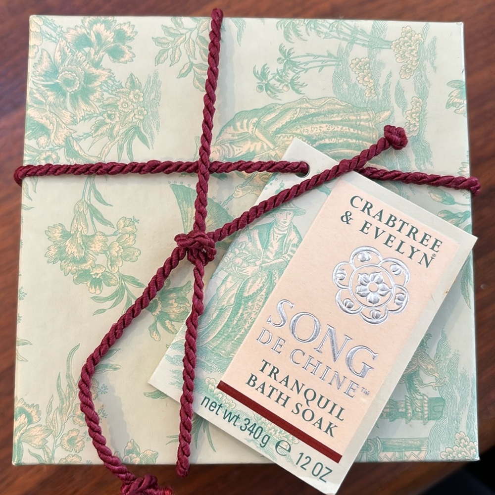NIB Vintage 1996 Crabtree & Evelyn Song De Chine Tranquil Bath Soak 12oz - RARE